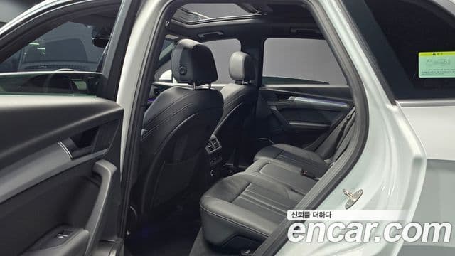Audi Q5 2020 — фото 12 из 20