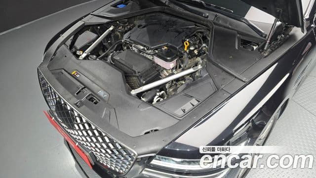 Genesis Electrified G80 2021 — фото 6 из 20
