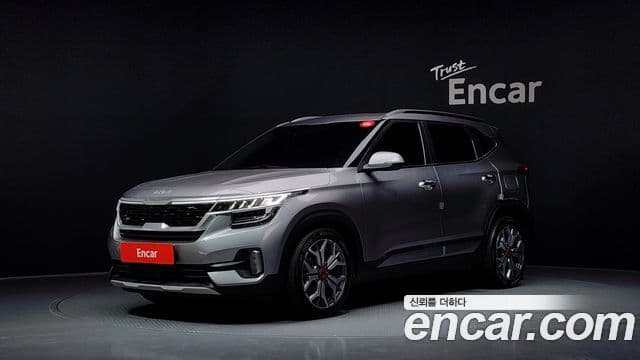 Kia Seltos 2022 — Şəkil 1/20
