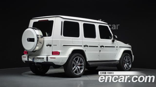 Mercedes-Benz G-Class 2025 — фото 2 из 20