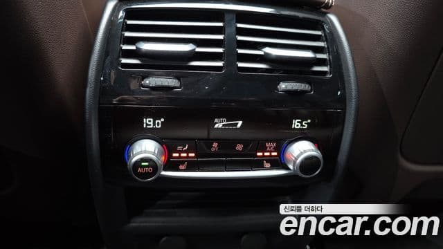 BMW 5 Series 2019 — Şəkil 20/20
