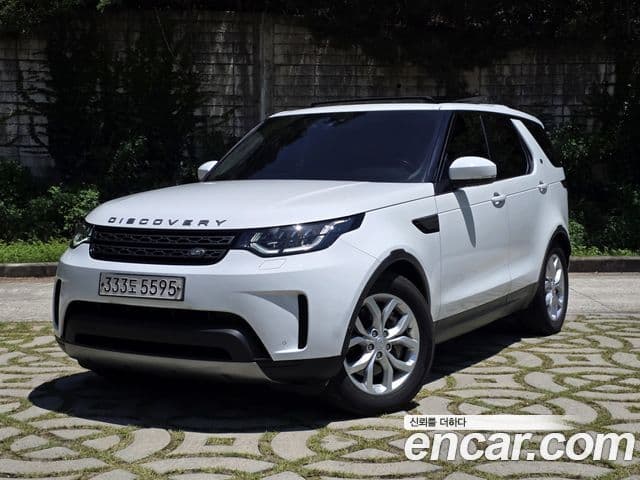 Land Rover Discovery 5 2019 — ფოტო 2/20
