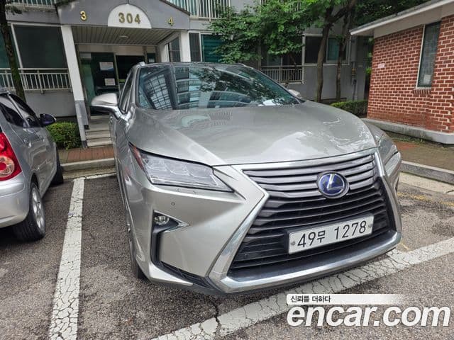 Lexus RX450h 2019 — Şəkil 10/14