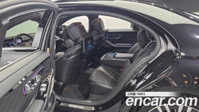 Mercedes-Benz S-Class 2021 — фото 11 из 20