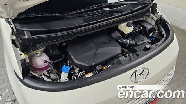 Hyundai Staria 2021 — фото 6 из 20