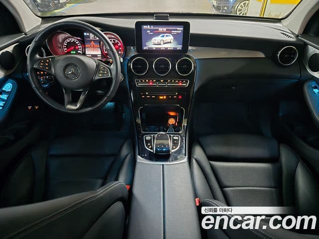Mercedes-Benz GLC-Class 2018 — фото 10 из 19