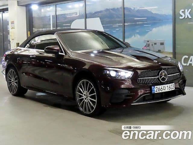 Mercedes-Benz E-Class 2023 — Şəkil 10/10