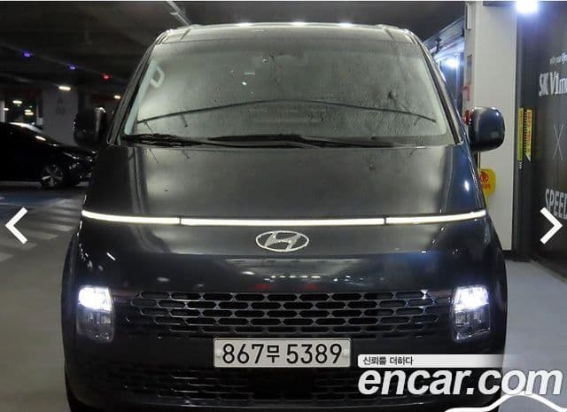 Hyundai Staria 2023 — Фото 2/20