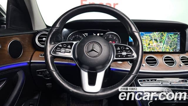 Mercedes-Benz E-Class 2019 — Şəkil 13/20