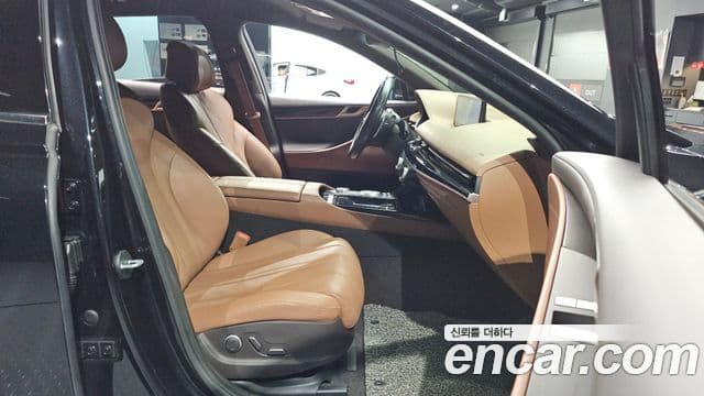 Genesis Electrified G80 2020 — фото 12 из 20