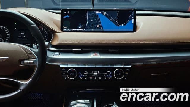 Genesis Electrified G80 2021 — ფოტო 14/20