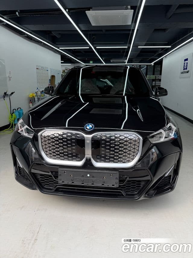 BMW iX1 2026 — ფოტო 8/9