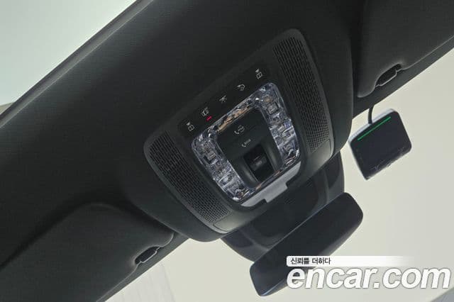Mercedes-Benz GLE-Class 2025 — Photo 14/20