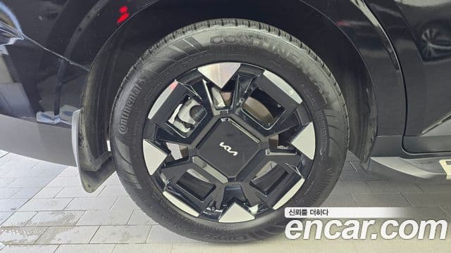 Kia Carnival 2025 — Photo 24/32