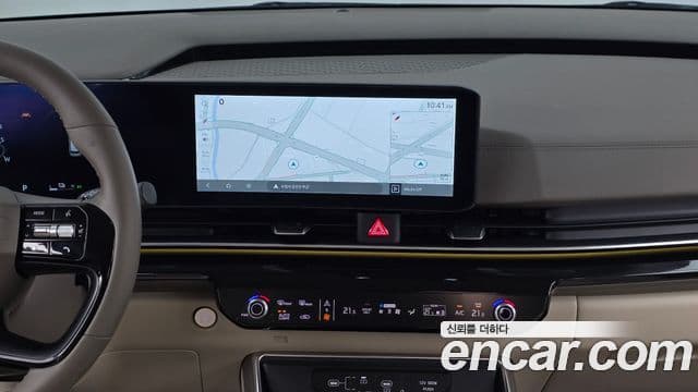 Kia Carnival 2025 — Photo 28/32