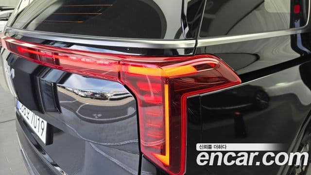 Kia Carnival 2025 — Photo 10/32