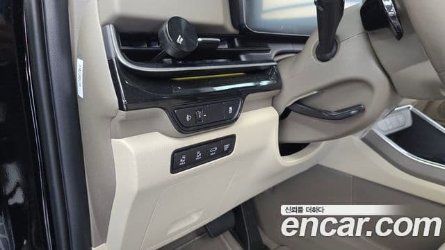 Kia Carnival 2025 — Photo 29/32