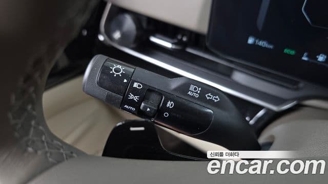 Kia Carnival 2025 — Photo 23/32