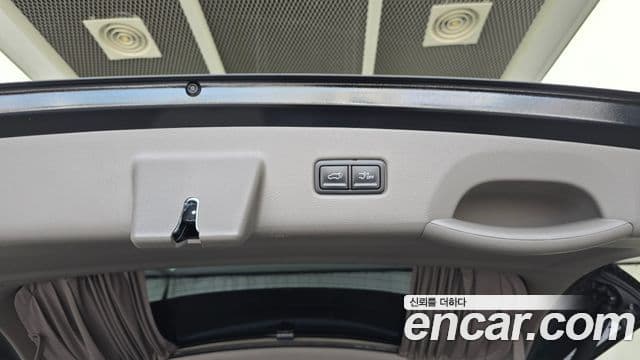 Kia Carnival 2025 — Photo 21/32