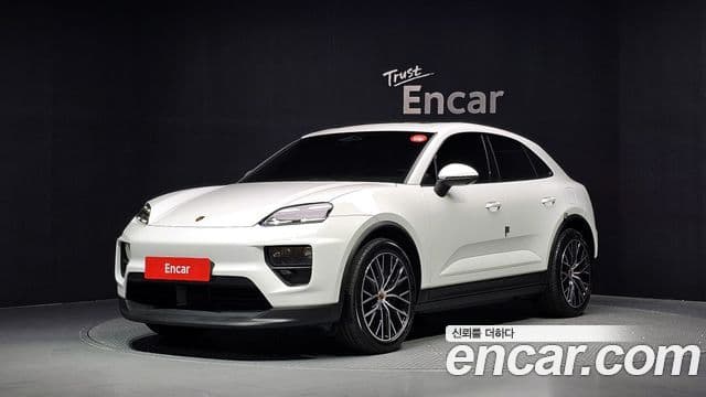 Porsche Macan EV 2025 — Şəkil 6/34