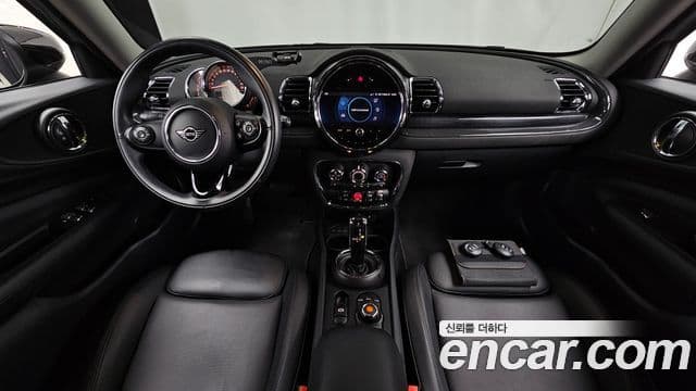 Mini Cooper D Clubman 2021 — Photo 31/33