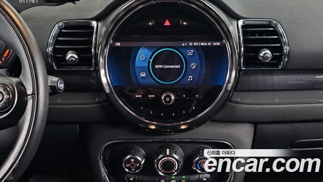 Mini Cooper D Clubman 2021 — Photo 6/33