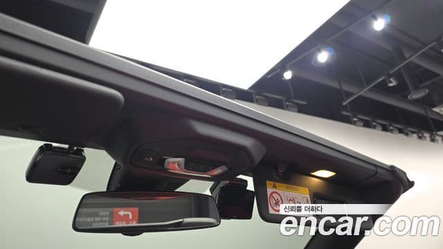 BMW Z4 2023 — Photo 28/31