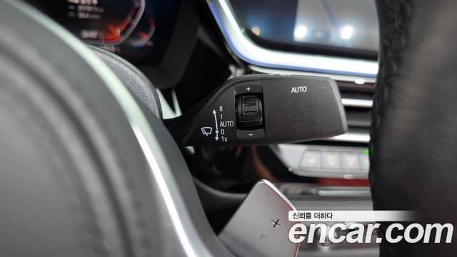 BMW Z4 2023 — Photo 21/31
