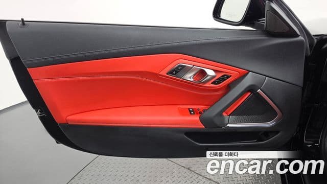 BMW Z4 2023 — Photo 27/31