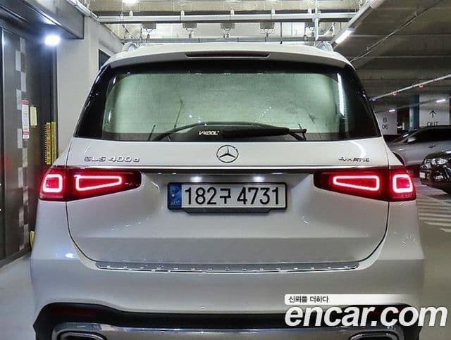 Mercedes-Benz GLS-Class 2022 — Photo 7/20