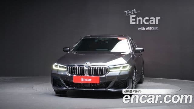 BMW 5 Series 2023 — Photo 26/31