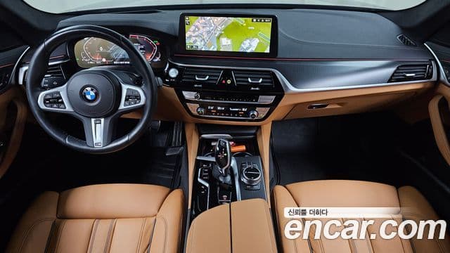BMW 5 Series 2023 — Photo 7/31