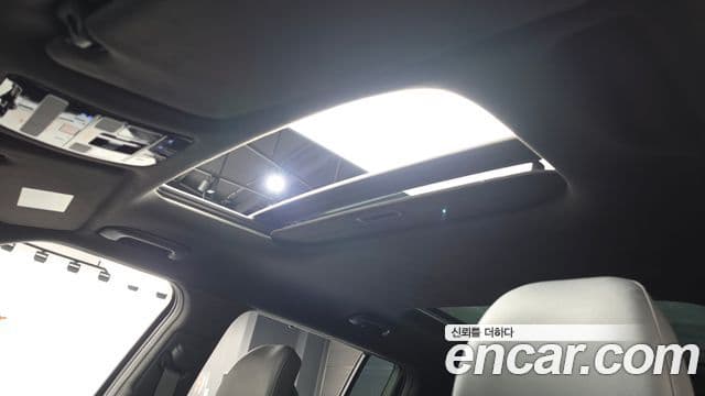 Hyundai Santa Fe 2024 — Photo 17/40