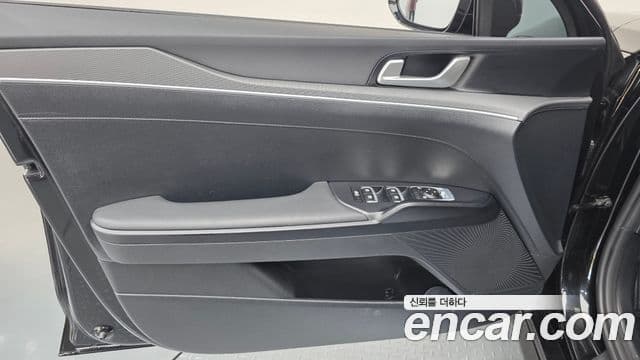 Kia K5 2024 — Photo 22/31