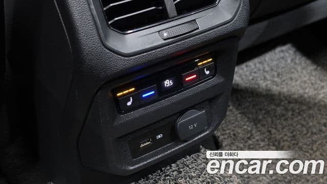 Volkswagen Tiguan 2020 — Photo 7/20