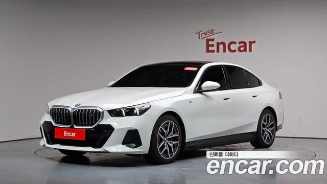 BMW i5 2024 — ფოტო 4/36