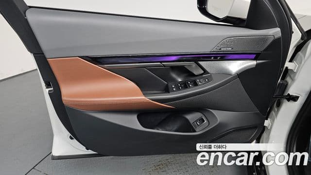 BMW i5 2024 — ფოტო 6/36