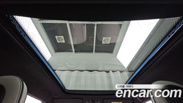 Mini Cooper Electric 2024 — ფოტო 33/35