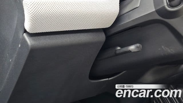 Mini Cooper Electric 2024 — ფოტო 15/35
