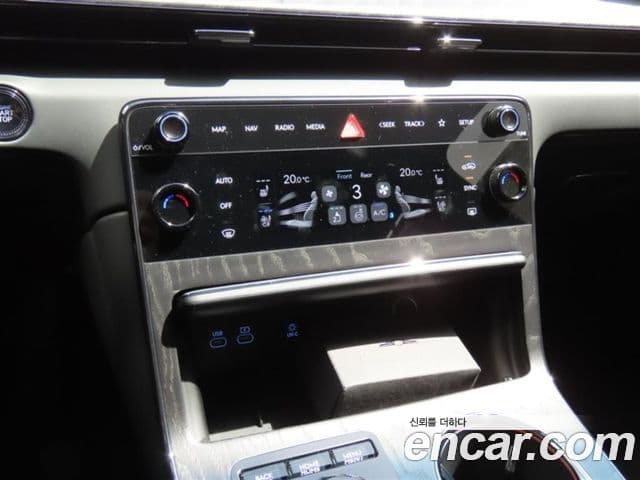 Genesis GV80 2025 — Photo 6/20