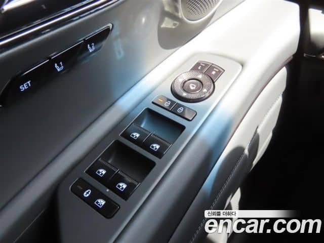 Genesis GV80, 2025