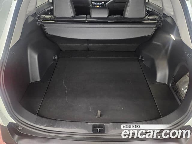 Toyota RAV4 2025 — Photo 14/18