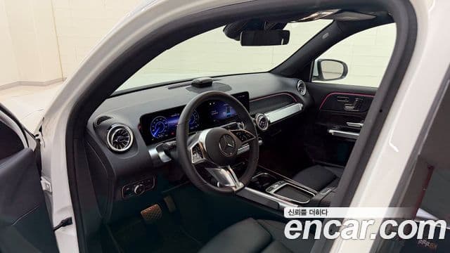 Mercedes-Benz EQB 2025 — ფოტო 10/20