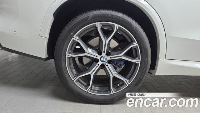 BMW X5 2026 — Photo 16/35