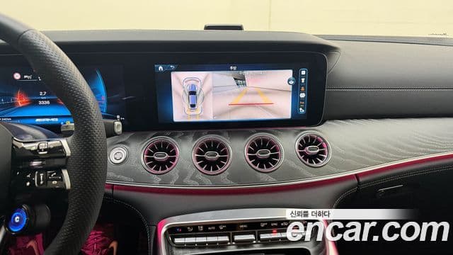 Mercedes-Benz AMG GT 2025 — Photo 1/20