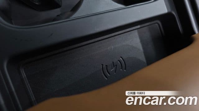 Land Rover Defender 2022 — Photo 40/40