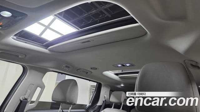 Kia Carnival 2024 — Фото 16/20