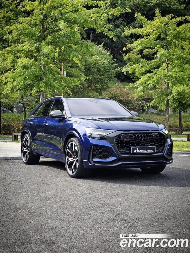 Audi RSQ8 2021 — Photo 3/20