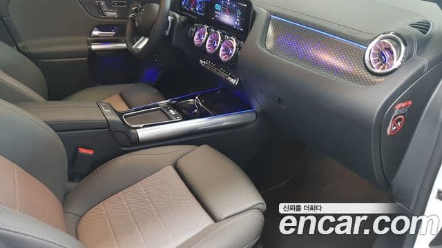 Mercedes-Benz EQA 2024 — ფოტო 17/17