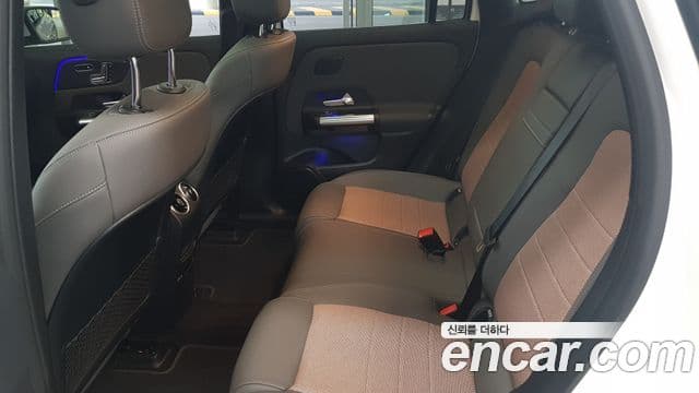 Mercedes-Benz EQA 2024 — ფოტო 15/17